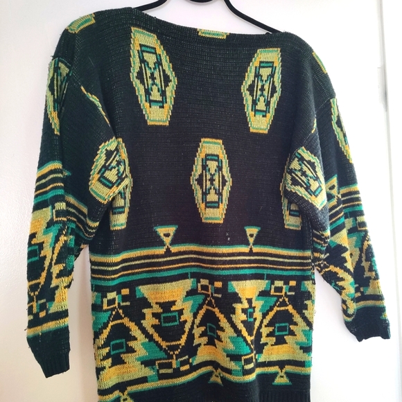 SOLD-Vintage 60s Aztec patterned sweater - Sz M - Picture 1 of 9